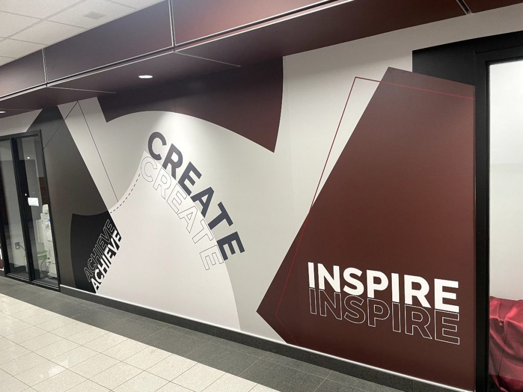 Feature Wallcovering at London South SS